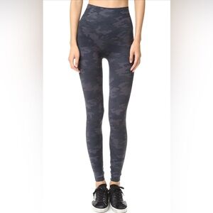 SPANX Look at Me Now Seamless Leggings